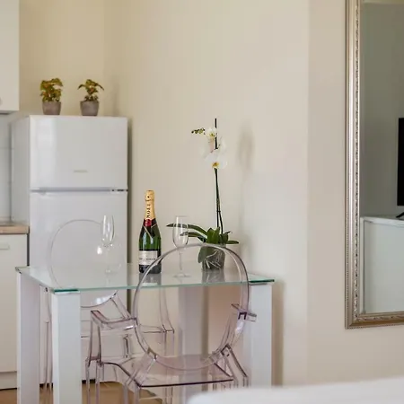 Mise Luxury Apartmán Kaštela