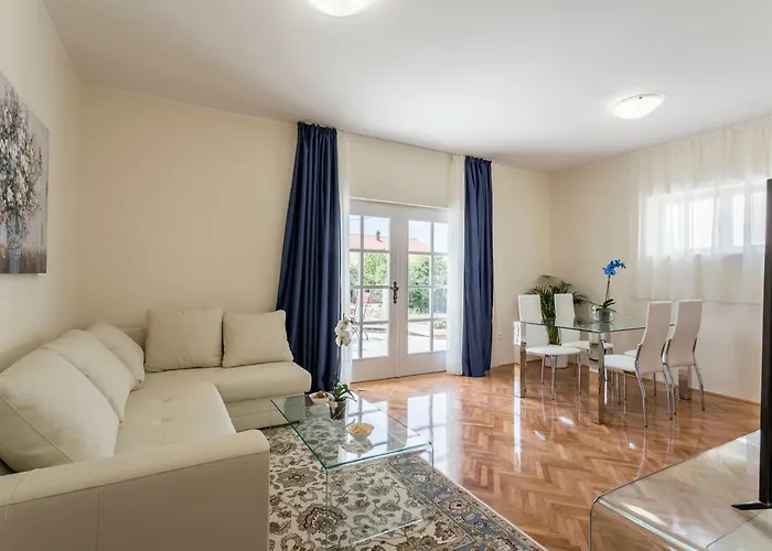 Mise Luxury Appartement